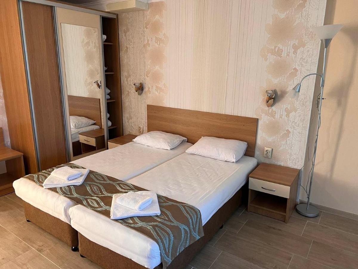 Хотел Диамант Hotel Diamond バルチク エクステリア 写真